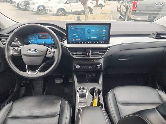Certified 2024 Ford Escape Platinum AWD/4WD image 8