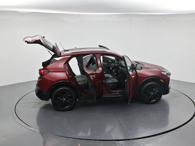 Used 2024 Buick Encore GX Sport Touring AWD/4WD image 47