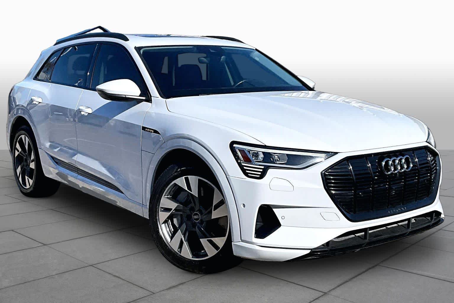 Used 2021 Audi e-tron Premium w/ Convenience Plus Package AWD/4WD image 2