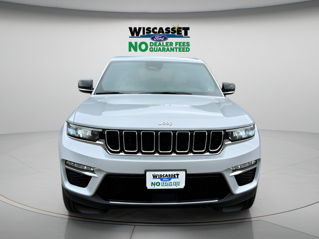Used 2025 Jeep Grand Cherokee Limited AWD/4WD image 10