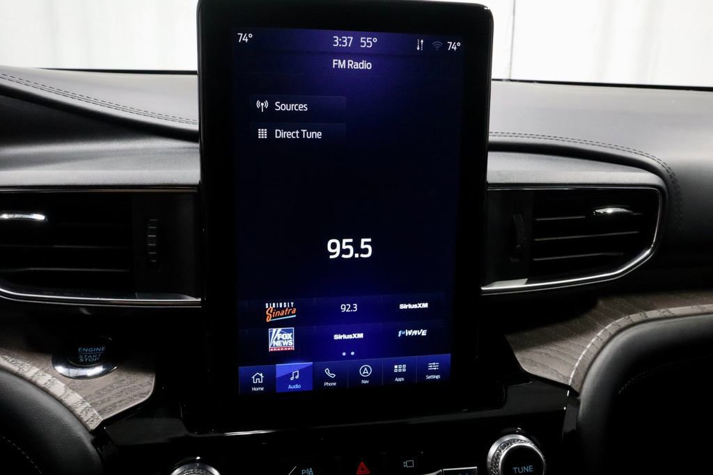 Certified 2022 Ford Explorer Platinum w/ Equipment Group 601A image 10