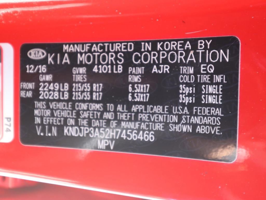 Used 2017 Kia Soul + FWD image 24