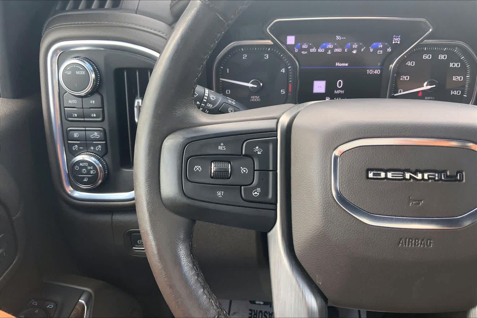 Used 2022 GMC Sierra 2500 Denali AWD/4WD image 23