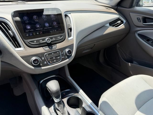 Used 2024 Chevrolet Malibu LT FWD image 17