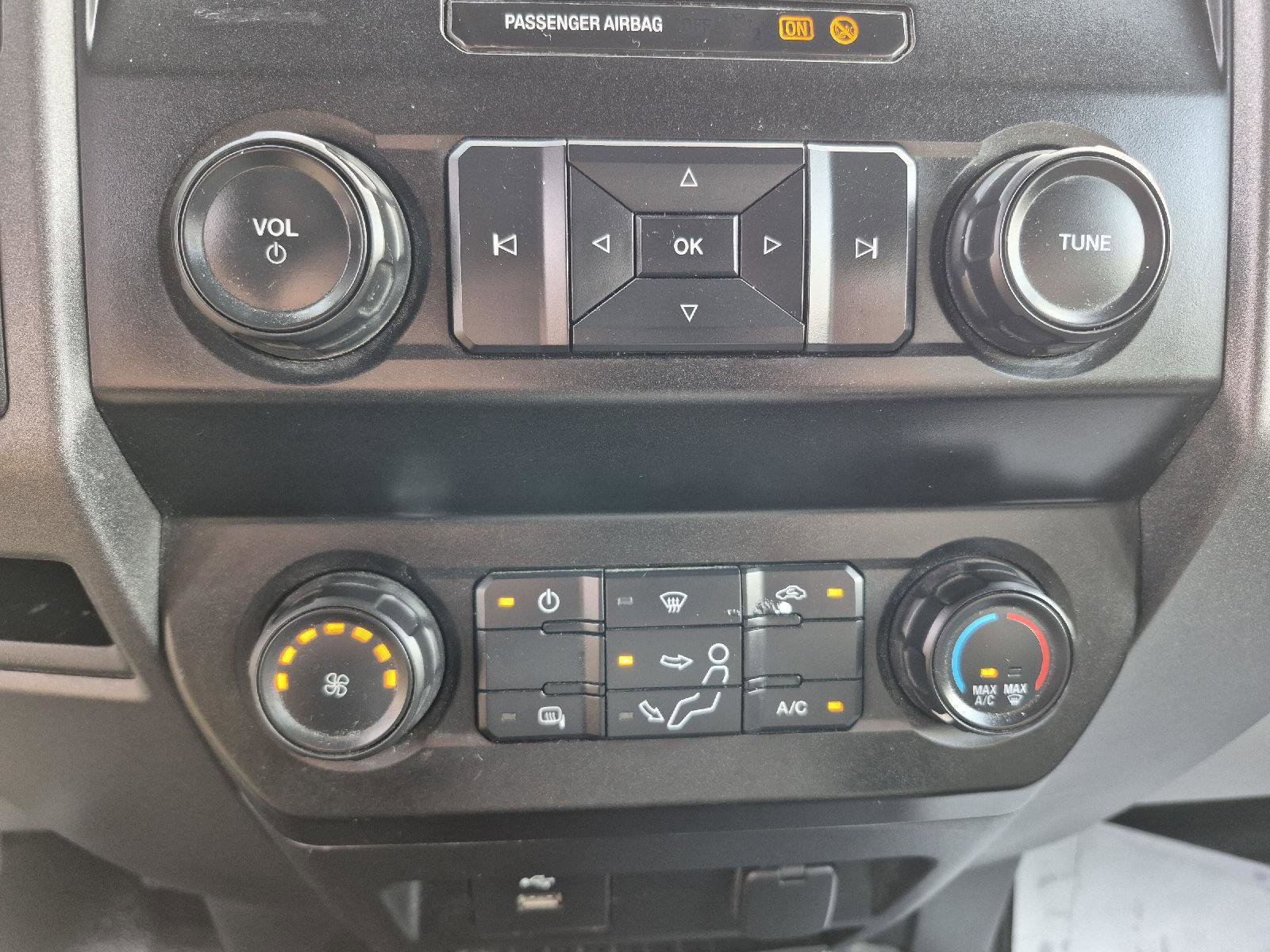 Certified 2020 Ford F250 XL w/ Power Equipment Group image 18