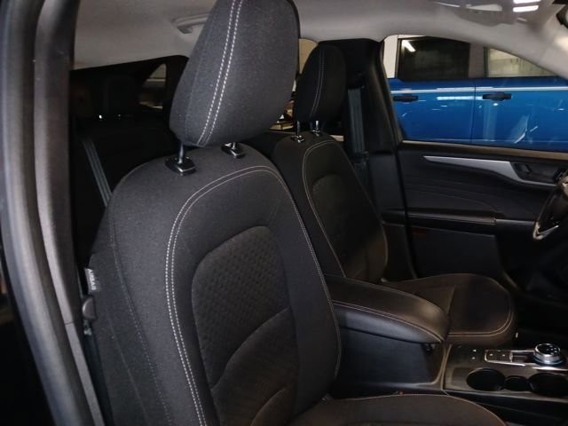Certified 2024 Ford Escape Active AWD/4WD image 50
