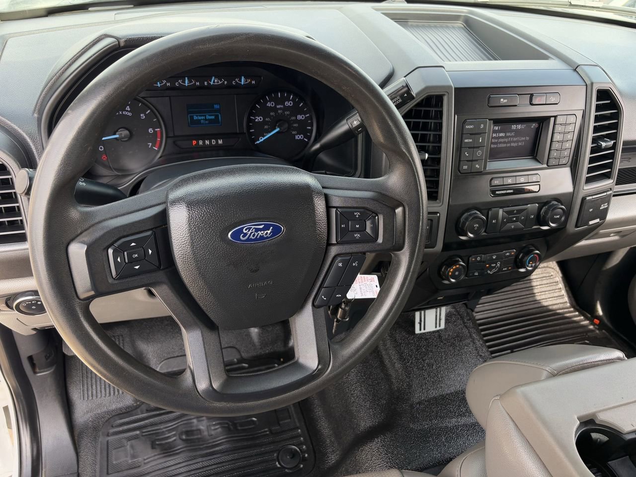 Certified 2022 Ford F250 XL w/ Power Equipment Group image 13