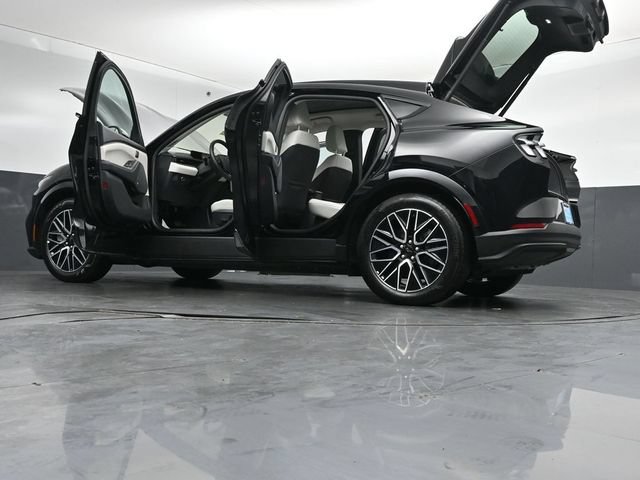 Certified 2025 Ford Mustang Mach-E Premium RWD image 55