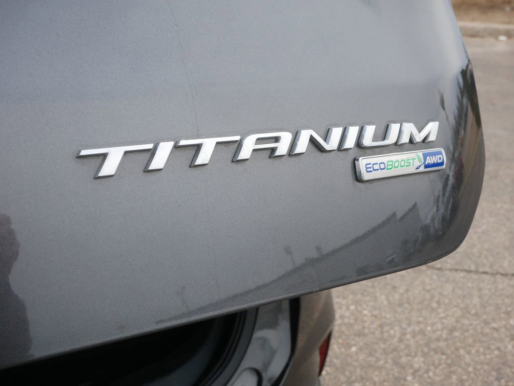 Certified 2020 Ford Edge Titanium w/ Equipment Group 301A AWD/4WD image 8