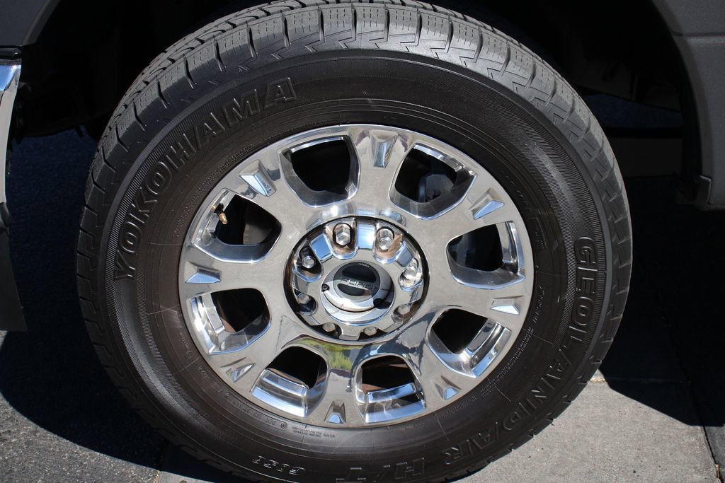 Certified 2022 Ford F250 XLT w/ XLT Premium Package AWD/4WD image 14