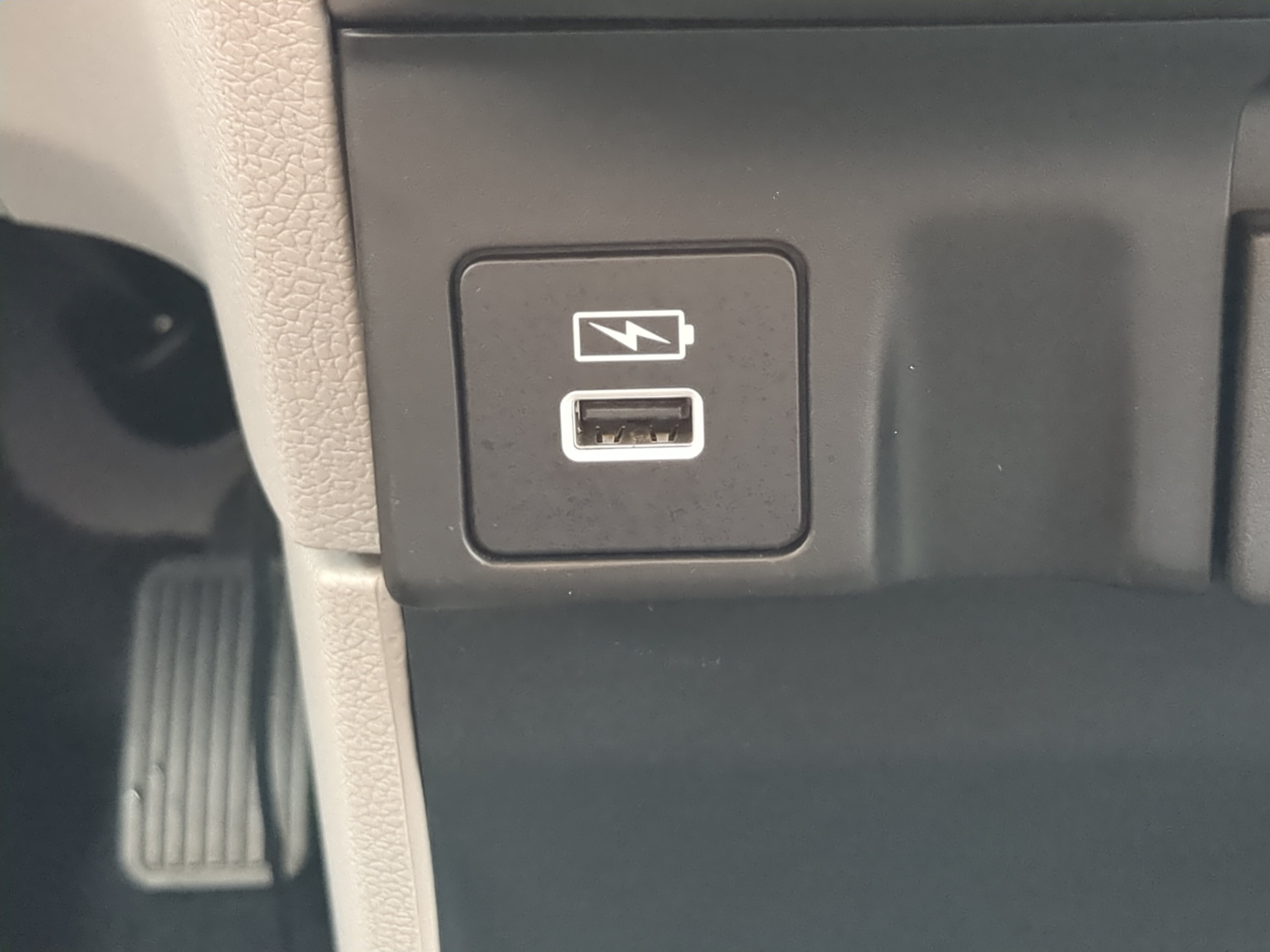Used 2023 Honda Odyssey Elite image 21