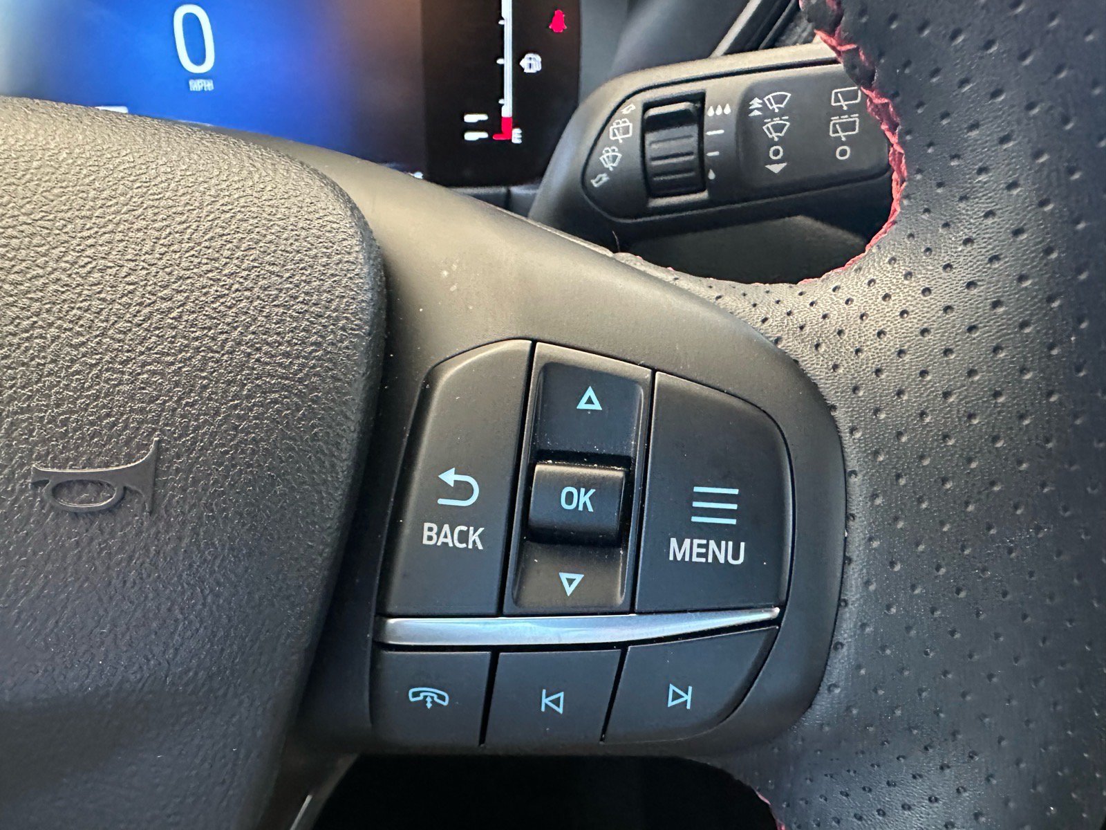 Certified 2024 Ford Escape ST-Line w/ Tech Pack #1 FWD image 34