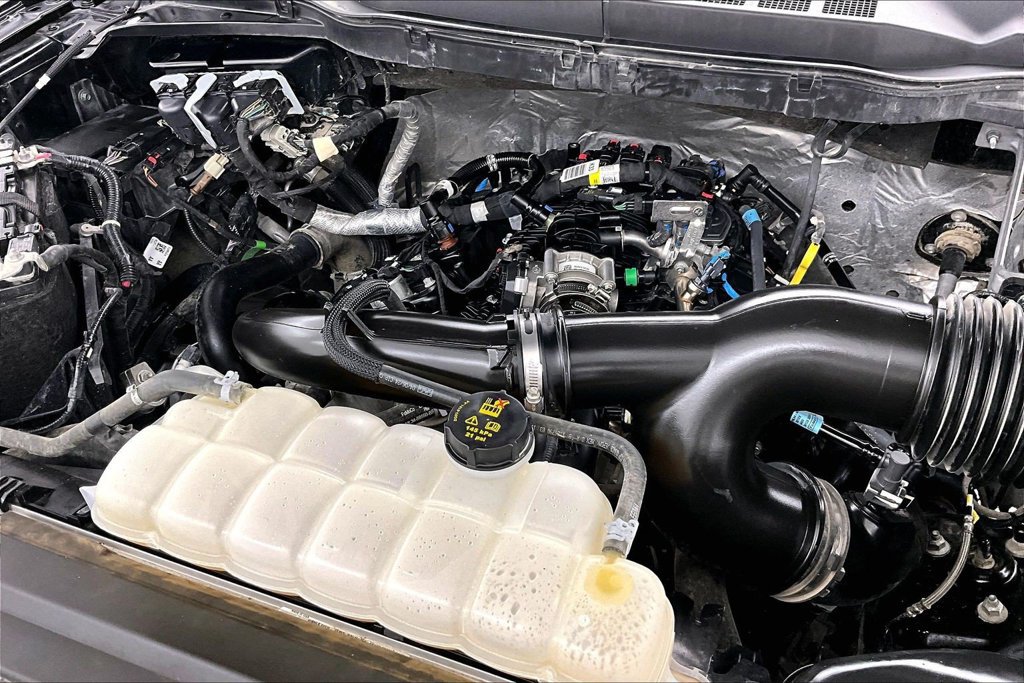 Certified 2024 Ford F150 STX AWD/4WD image 34