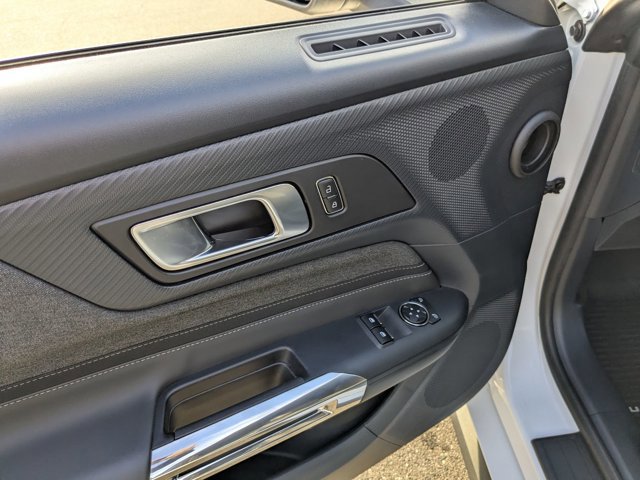 Certified 2024 Ford Mustang Coupe image 12