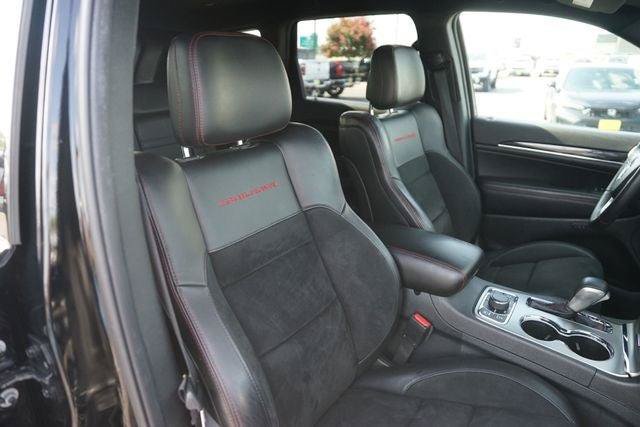 Used 2018 Jeep Grand Cherokee Trailhawk AWD/4WD image 19