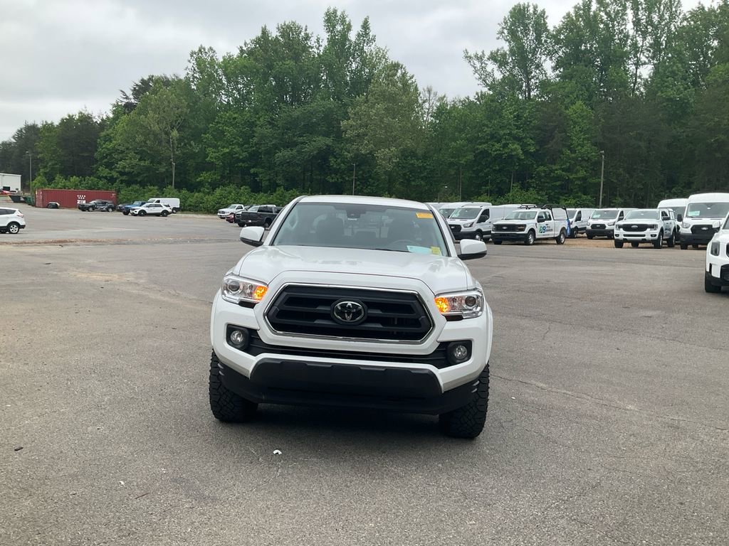 Used 2023 Toyota Tacoma SR5 w/ Technology Package AWD/4WD image 2