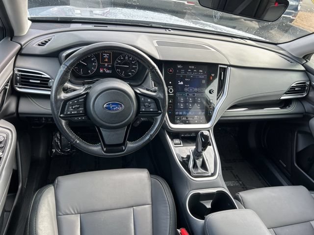 Used 2025 Subaru Outback Onyx Edition AWD/4WD image 27