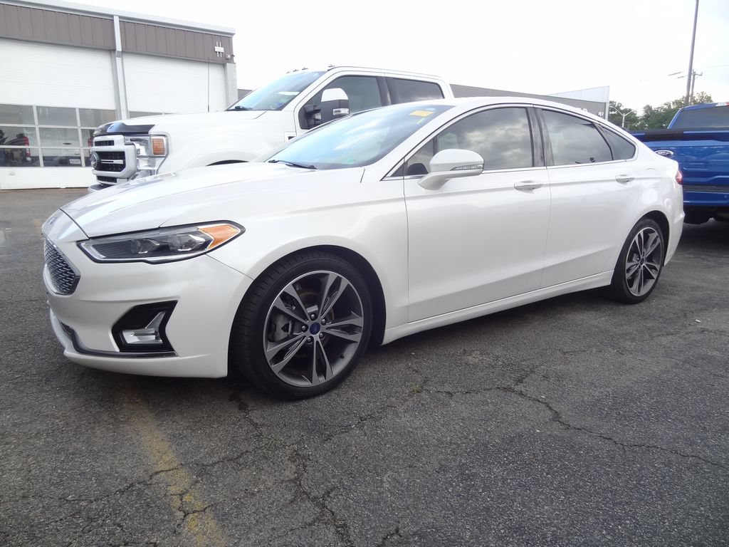 Certified 2020 Ford Fusion Titanium FWD image 3