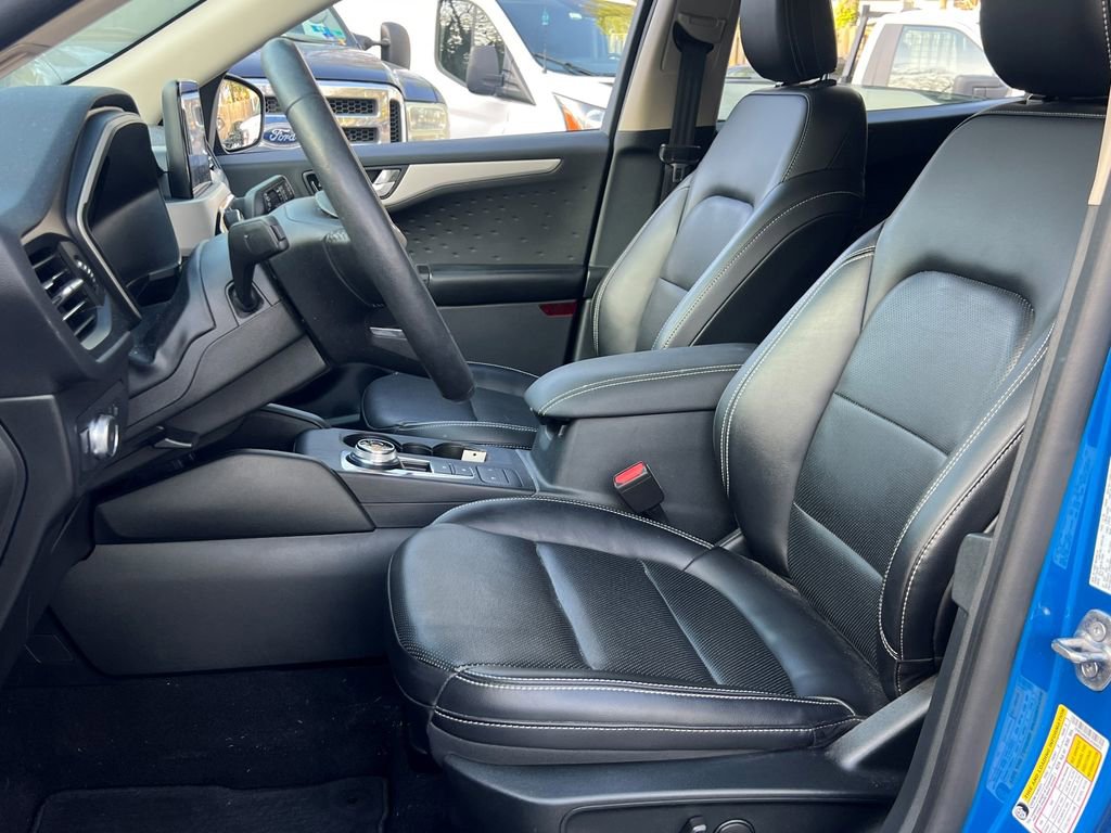 Certified 2020 Ford Escape SEL image 21