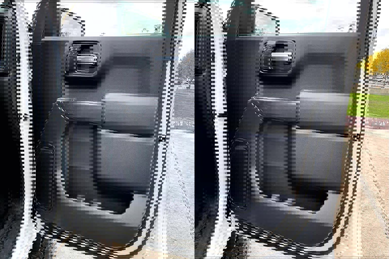 Used 2021 Chevrolet Silverado 1500 Custom Trail Boss image 23