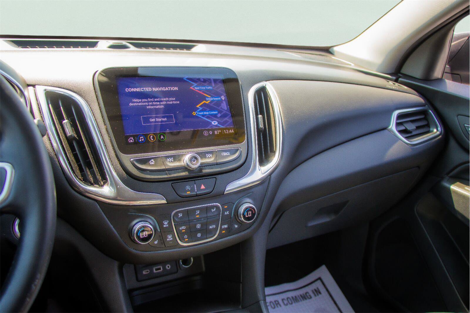 Used 2022 Chevrolet Equinox LT FWD image 12