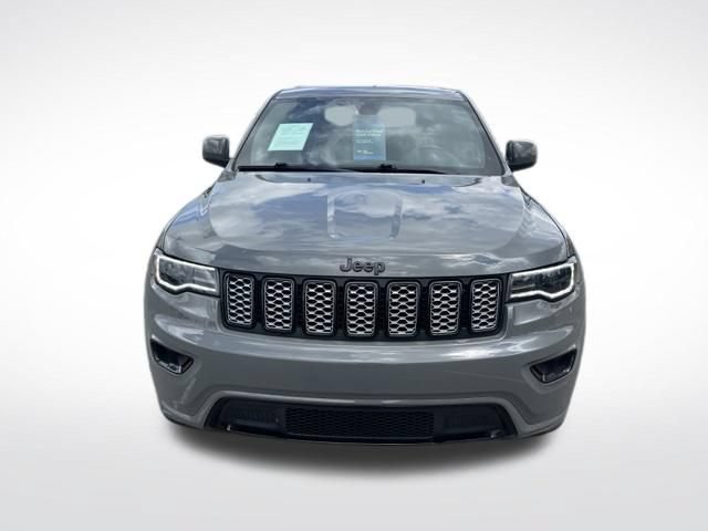 Used 2021 Jeep Grand Cherokee Laredo X AWD/4WD image 2