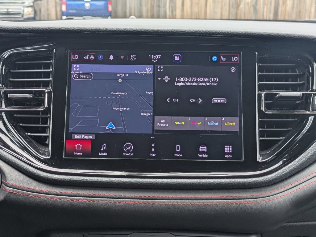 Used 2025 Dodge Durango GT w/ Blacktop Package RWD image 18
