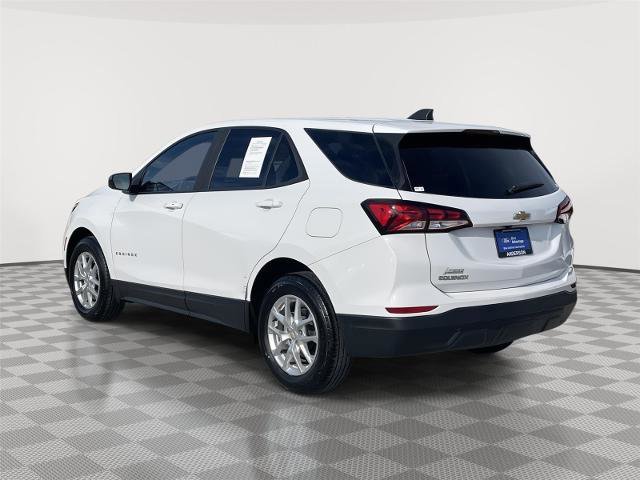 Used 2022 Chevrolet Equinox LS w/ LS Convenience Package image 3