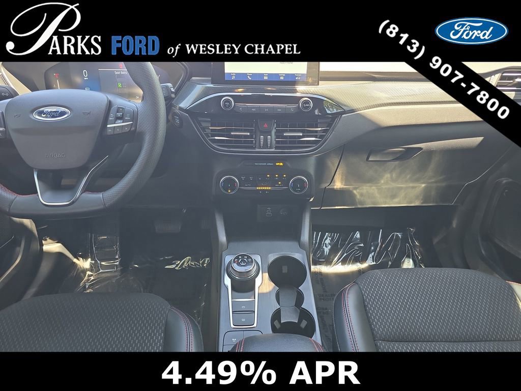 Certified 2025 Ford Escape ST-Line image 12