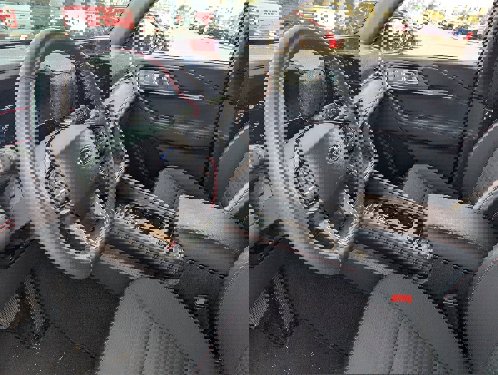 Certified 2025 Ford Explorer ST-Line w/ ST-Line Street Pack image 25