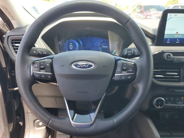 Certified 2022 Ford Escape SEL w/ Technology Package FWD image 27