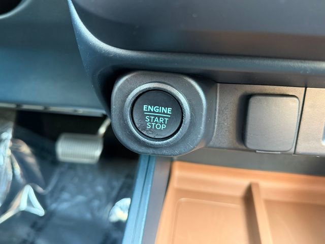 Certified 2022 Ford Maverick Lariat w/ Lariat Luxury Package image 21