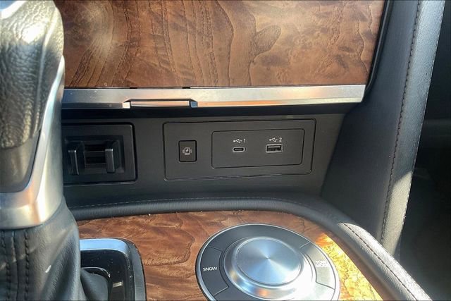 Used 2023 Nissan Armada SL image 33