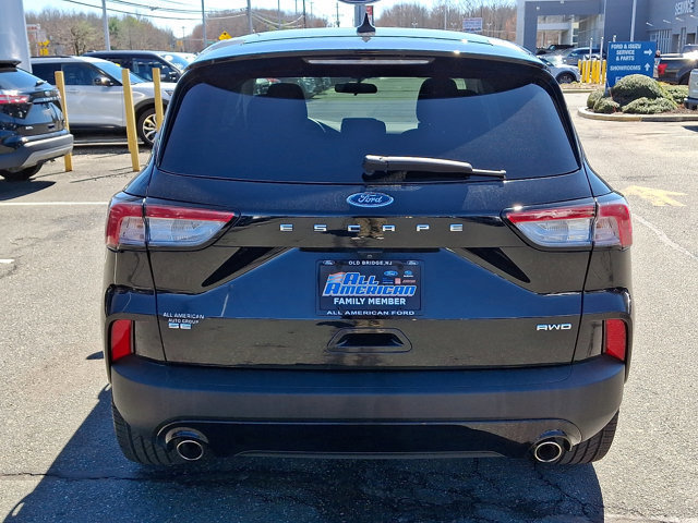 Certified 2021 Ford Escape SE w/ SE Sport Appearance Package image 6