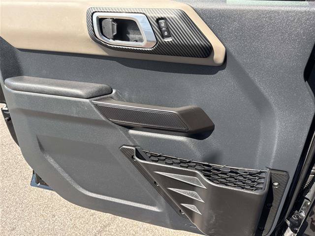 Certified 2024 Ford Bronco Wildtrak AWD/4WD image 13