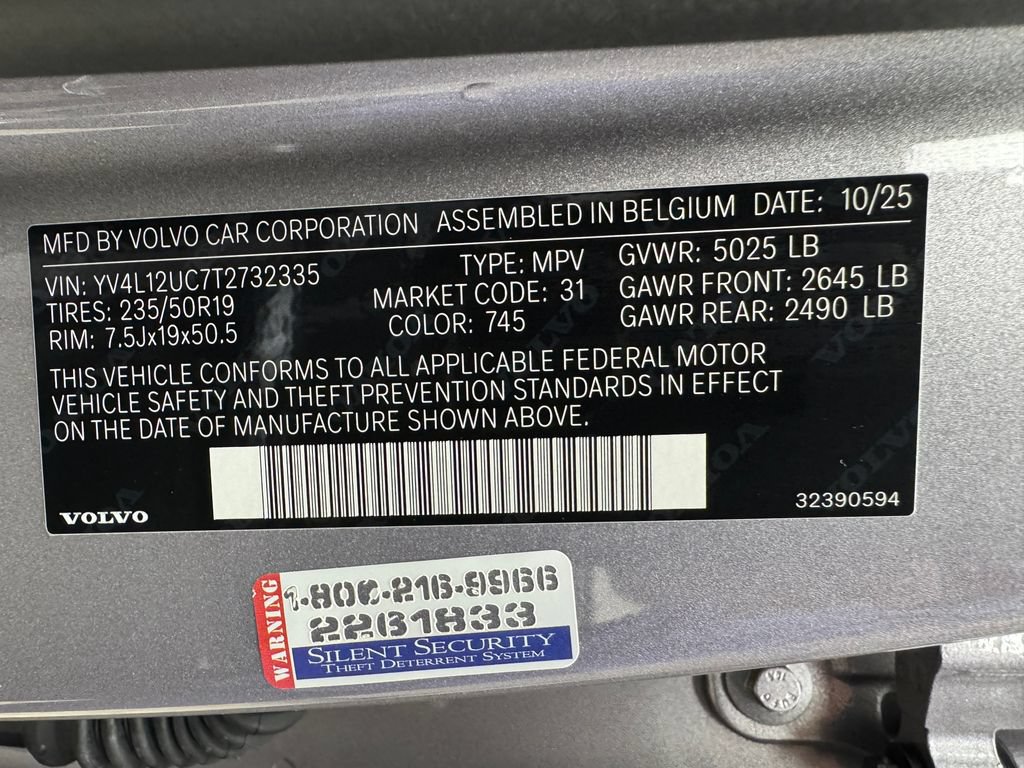 Used 2026 Volvo XC40 B5 Plus AWD/4WD image 33