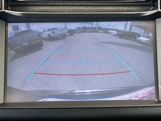 Used 2018 Toyota RAV4 LE FWD image 23