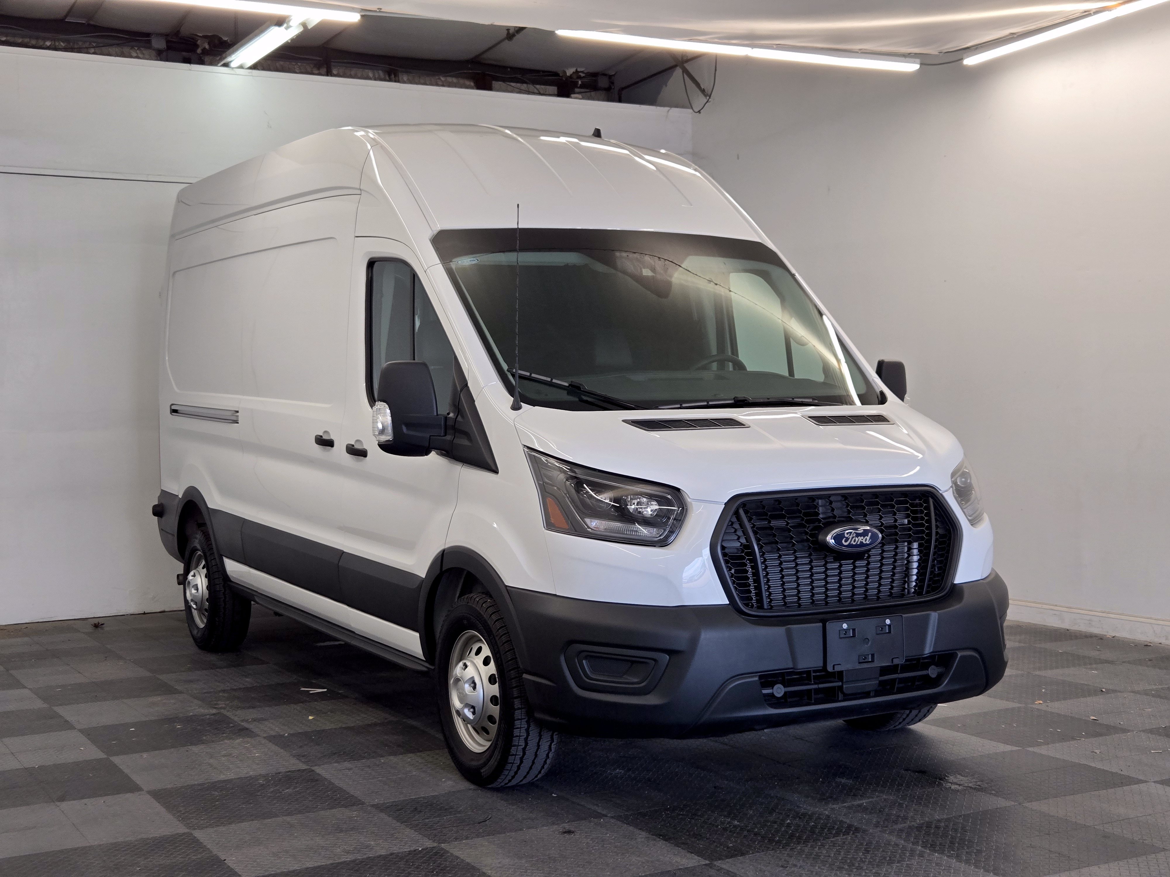 Certified 2025 Ford Transit 350 148 High Roof AWD w/ Load Area Protection Package video 2