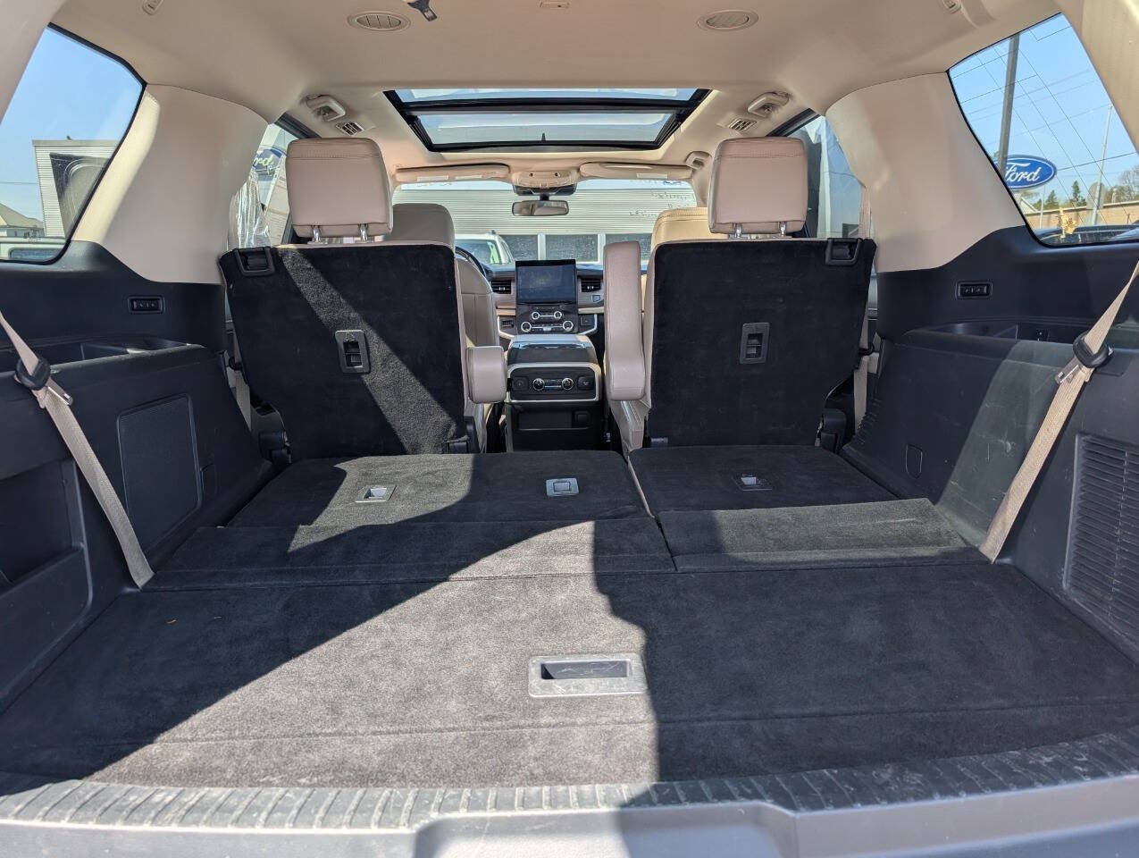 Certified 2024 Ford Expedition Limited AWD/4WD image 15