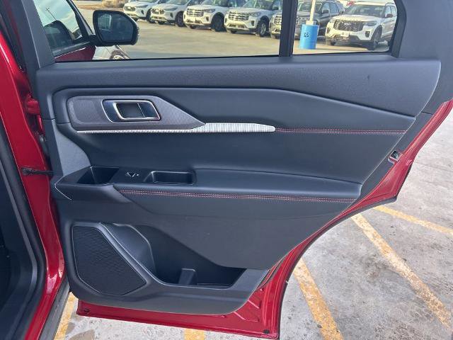 Certified 2025 Ford Explorer ST RWD image 13