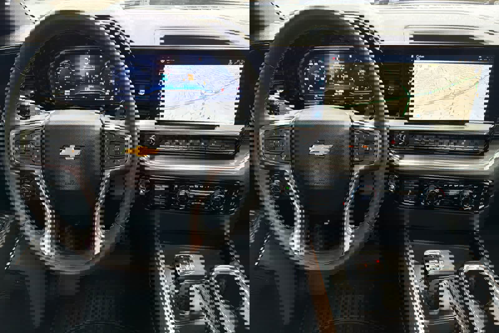 Used 2023 Chevrolet Silverado 1500 High Country w/ Technology Package image 14