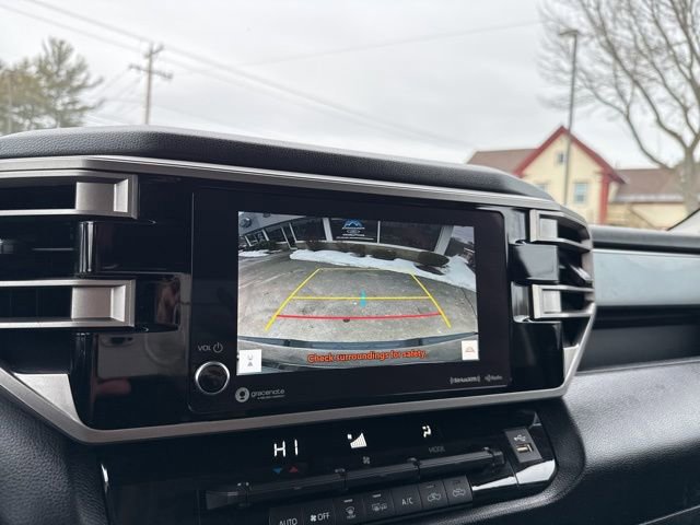 Used 2023 Toyota Tundra SR5 w/ SR5 Convenience Package AWD/4WD image 15