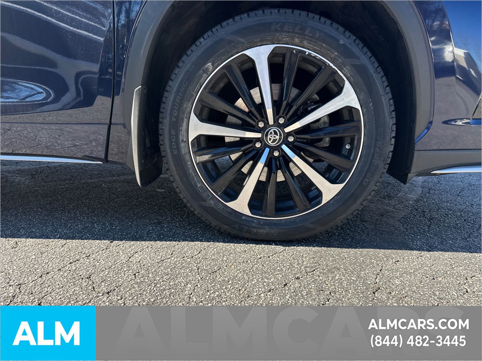 Used 2021 Toyota Highlander XSE image 14