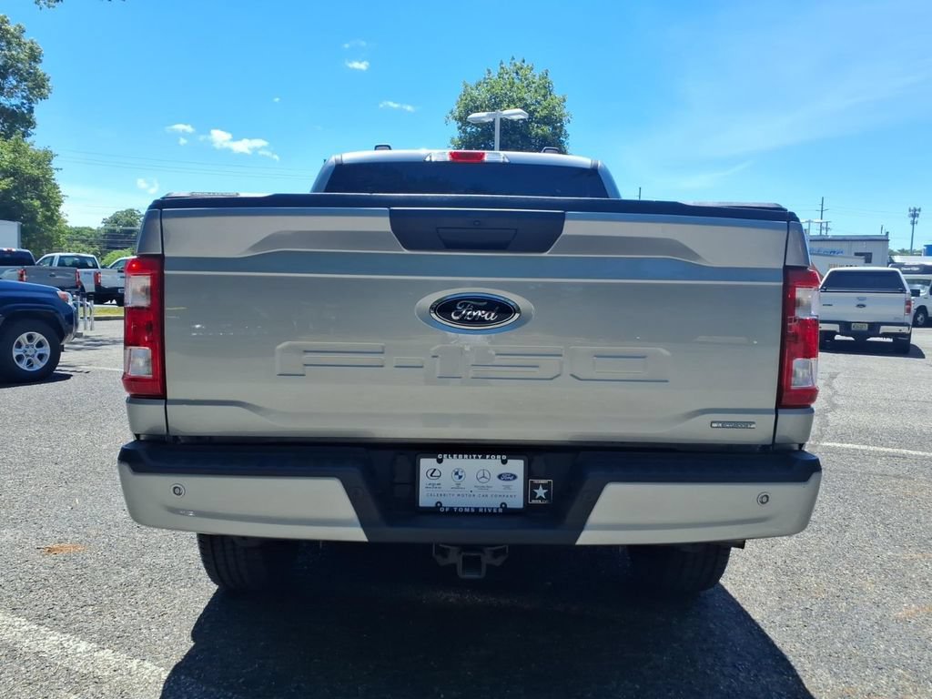 Certified 2022 Ford F150 XL w/ STX Appearance Package AWD/4WD image 3