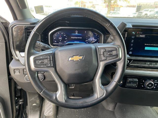 Used 2024 Chevrolet Silverado 2500 LT w/ Convenience Package image 18