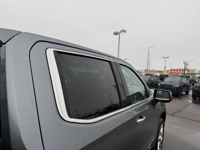 Used 2022 GMC Sierra 1500 Denali w/ Denali Reserve Package image 18