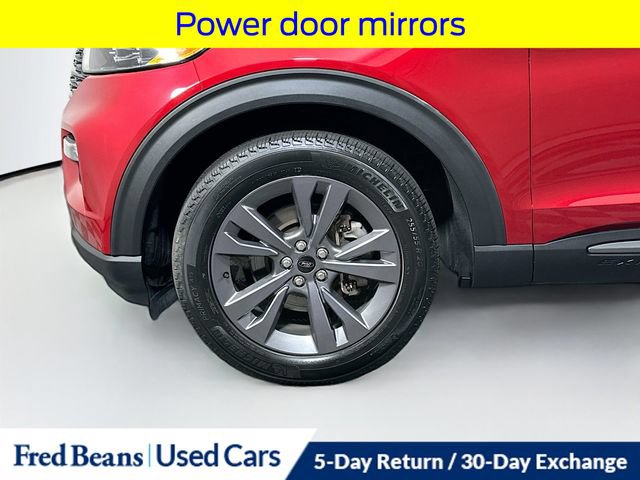 Certified 2024 Ford Explorer XLT w/ Equipment Group 202A AWD/4WD image 37