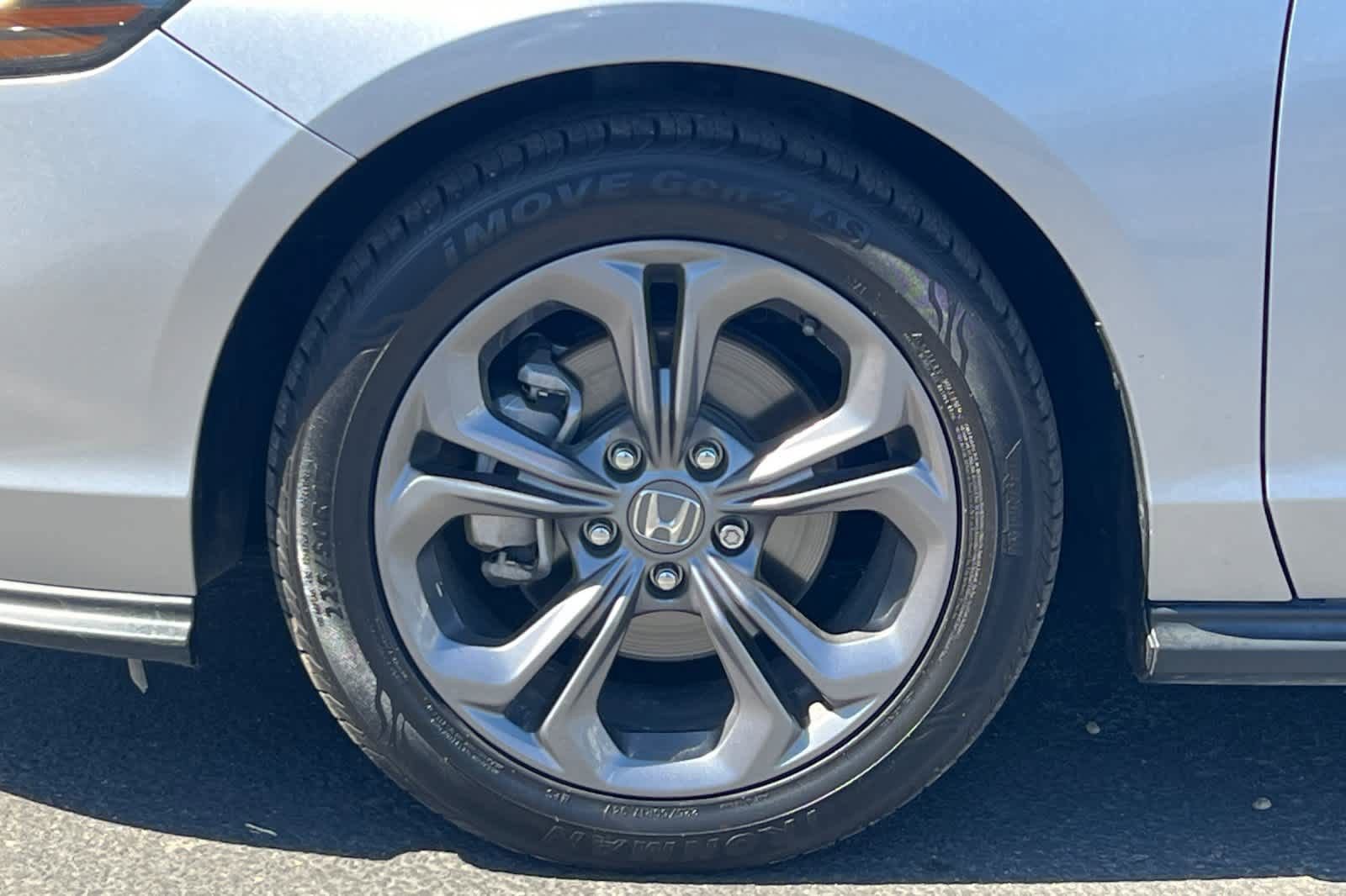 Used 2023 Honda Accord EX image 25
