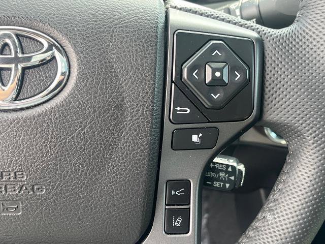 Used 2021 Toyota Tacoma TRD Sport w/ TRD Premium Sport Package image 17