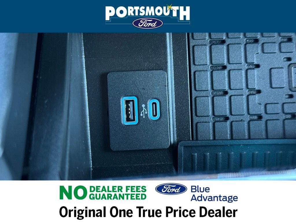 Certified 2024 Ford Expedition Max Platinum image 23